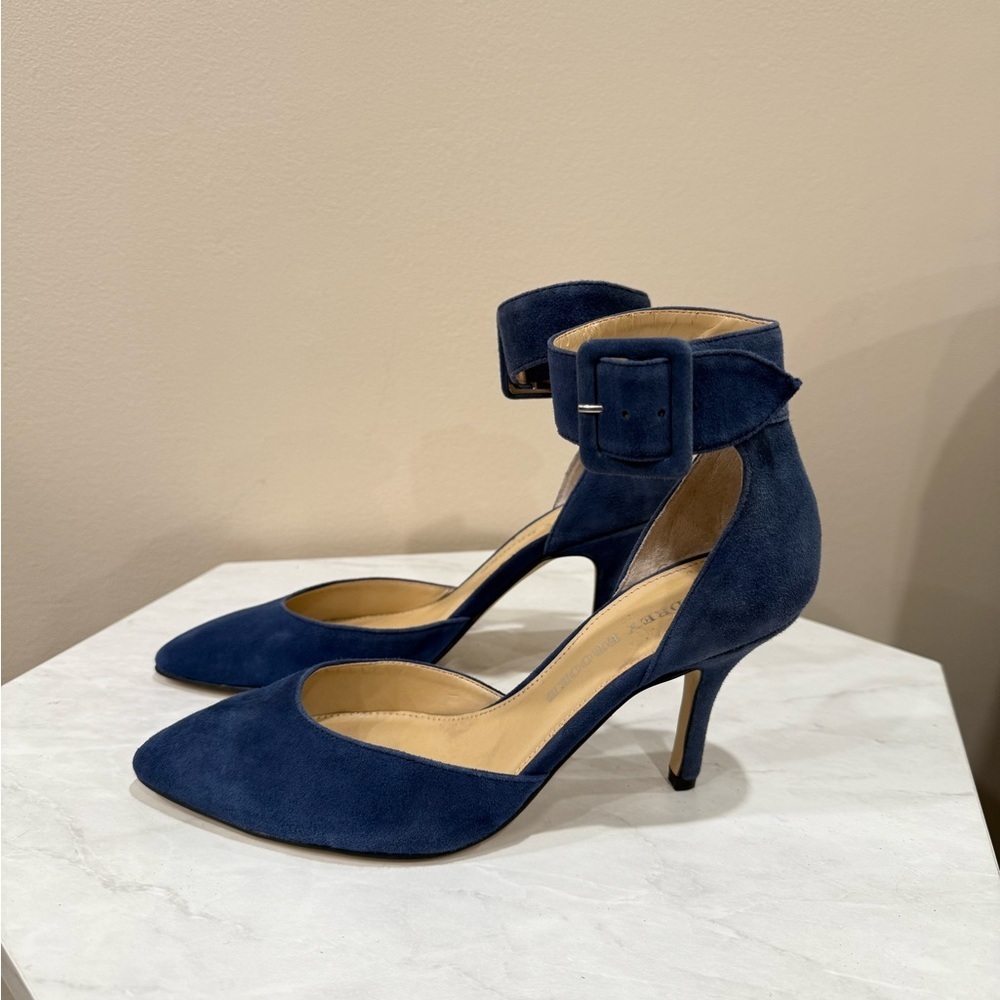 🔥Audrey Brooke Elegant Blue Suede Women's Heels Sz 5.5 Tru Size🔥